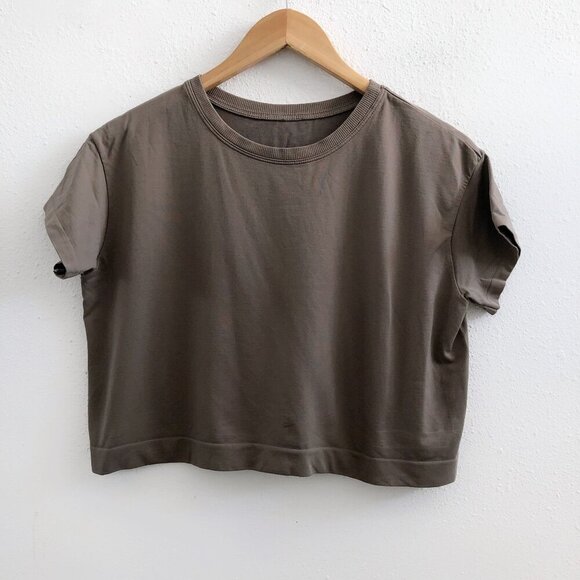 AVOCADO Short Sleeves Cropped Top No Size Tag Check Measurements - Picture 1 of 6